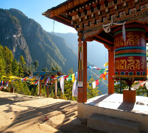 Bhutan - Kingdom of the Thunder Dragon